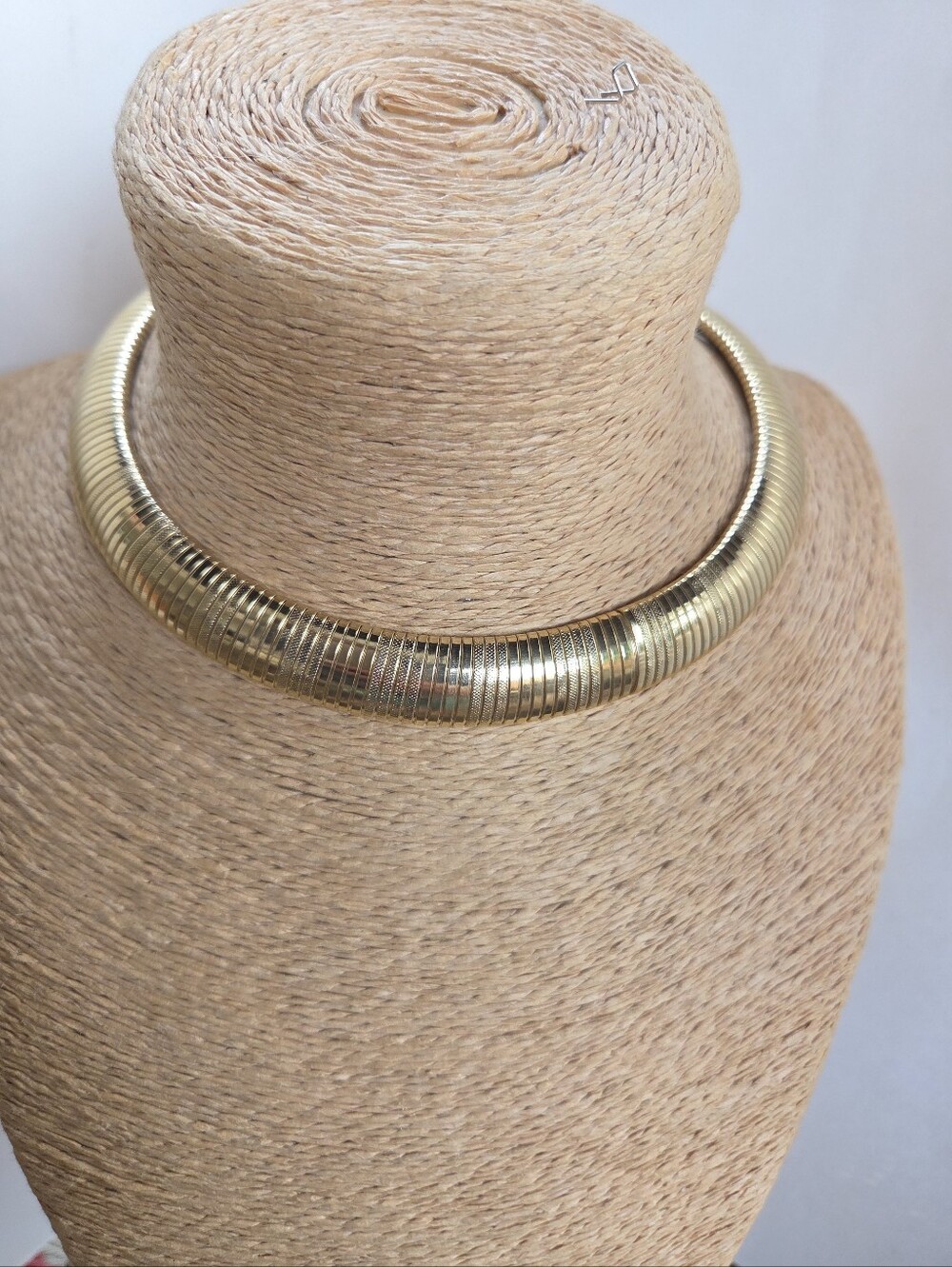 Vintage Corazul Amina Gold-Tone Fluted Tobogas Choker Necklace